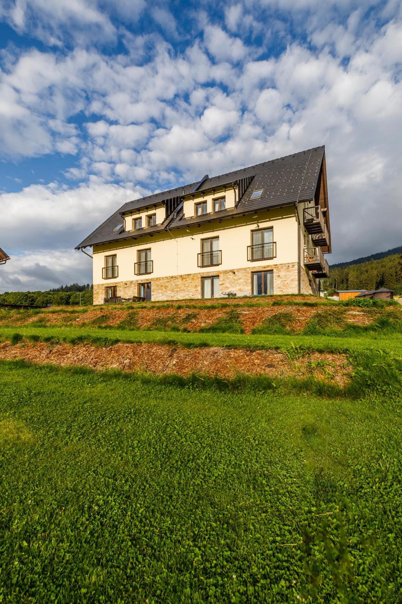 Apartman Simon - Horsky Resort Bukova Hora - Cervena Voda Exterior photo